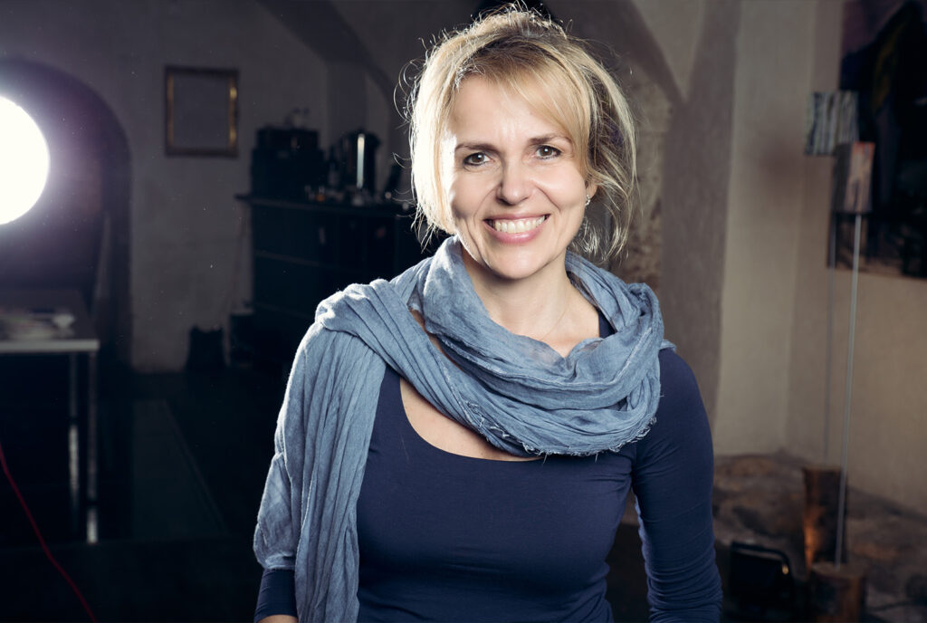 kunstraumgarten kuenstlerin astrid steiner 02 1560x1048